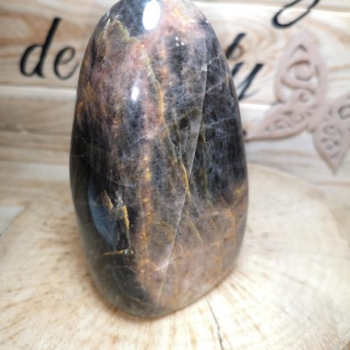 Pierre de lune noire