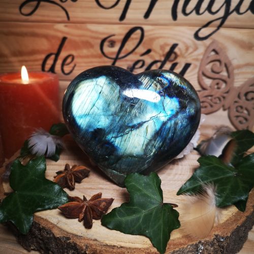 Coeur en Labradorite