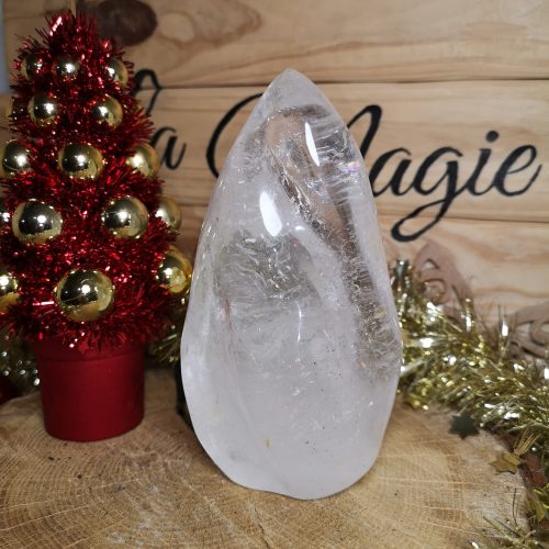 Cristal de roche taillé forme flamme