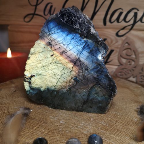 Labradorite Semi-Brut
