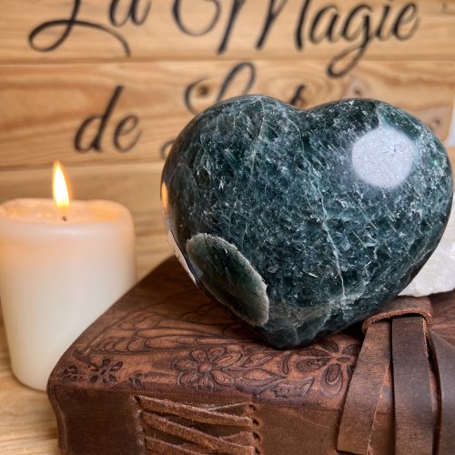 Coeur en Apatite Verte