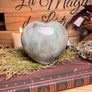 Coeur en Gargnierite avec reflet labradorescence