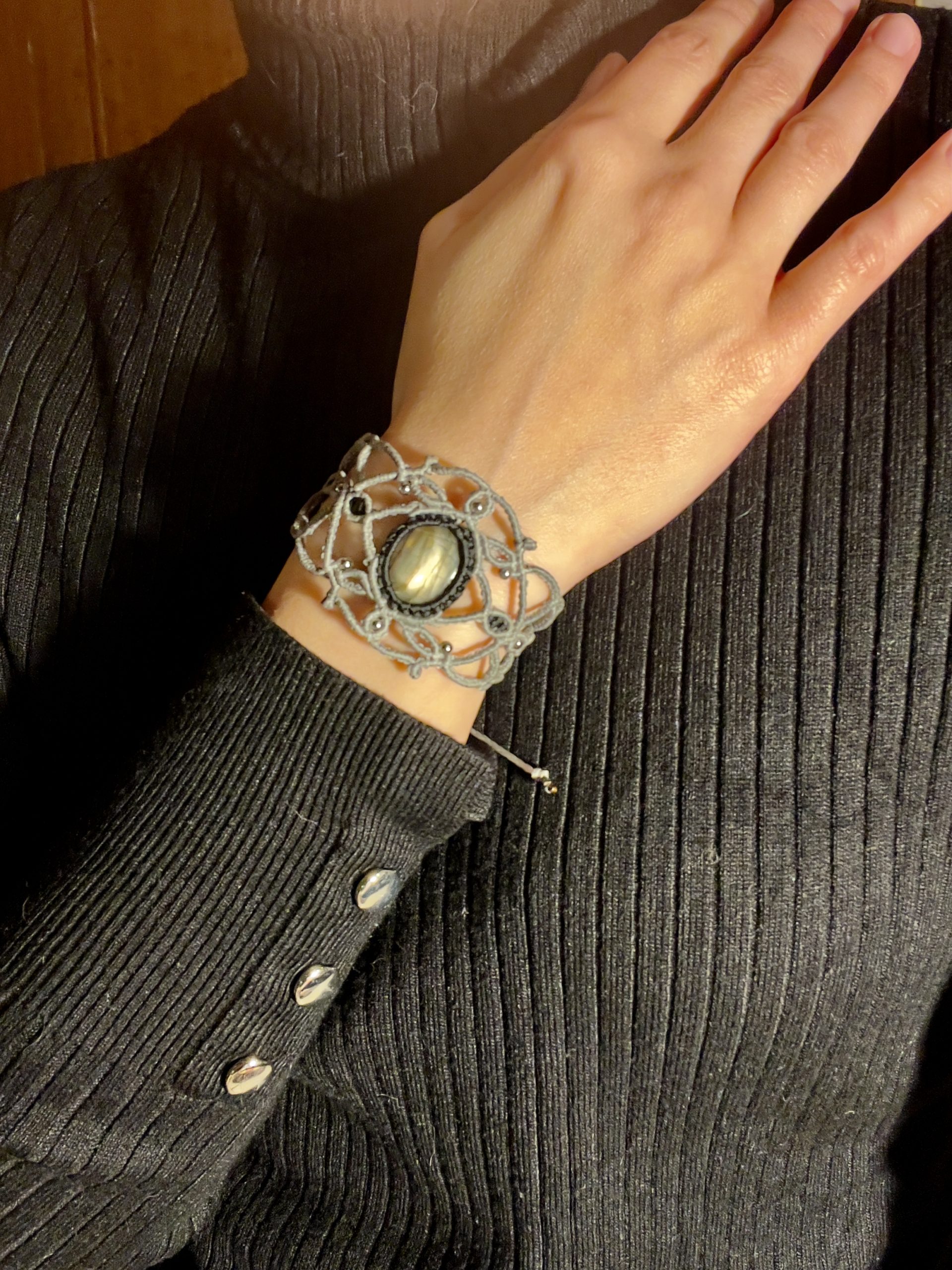 Bracelet manchette en labradorite « Billy » – Ancrage & clarté intérieure