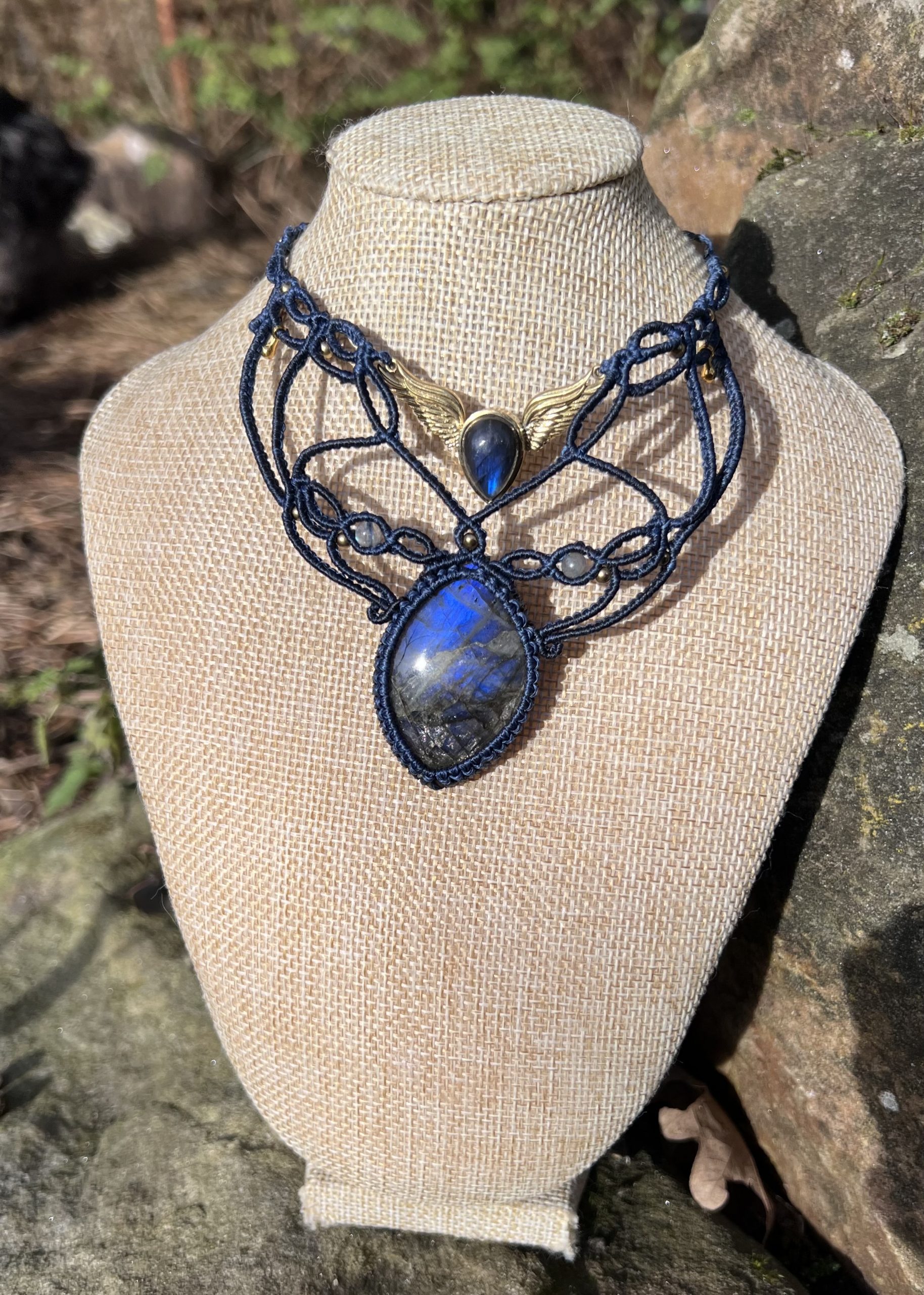 Bijou de princesse en labradorite « Mickael » – Puissance ,protection