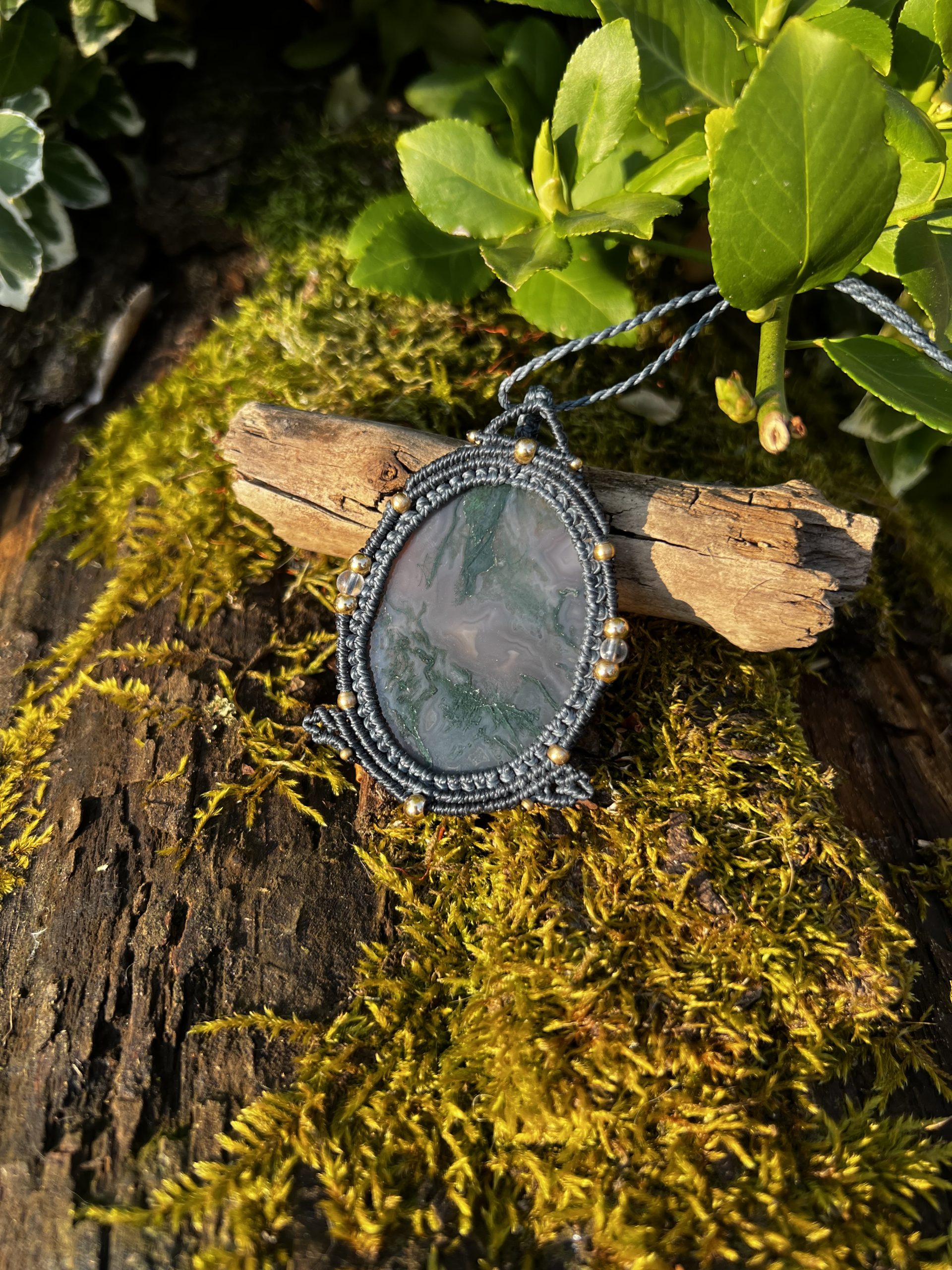 Pachamama — Talisman en Agate Mousse (pièce unique)
