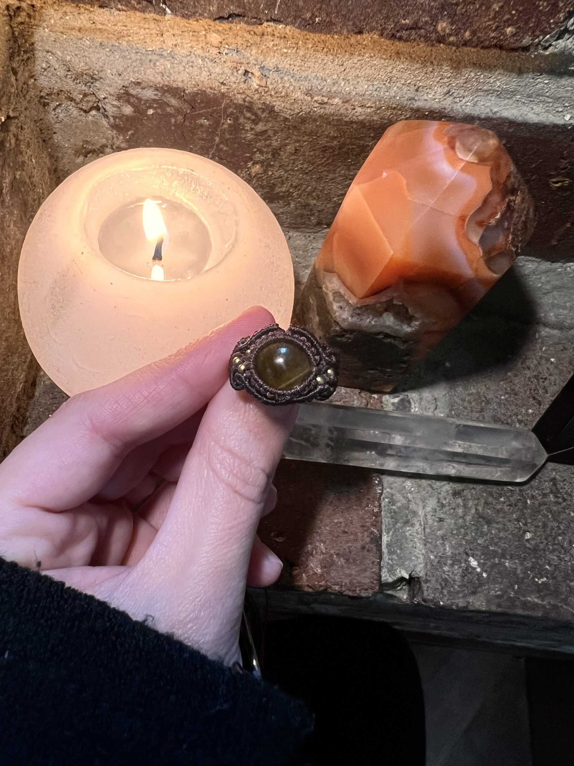 Bague Goutelia sur mesure – Pierre naturelle au choix – Micro-macramé – Image 3