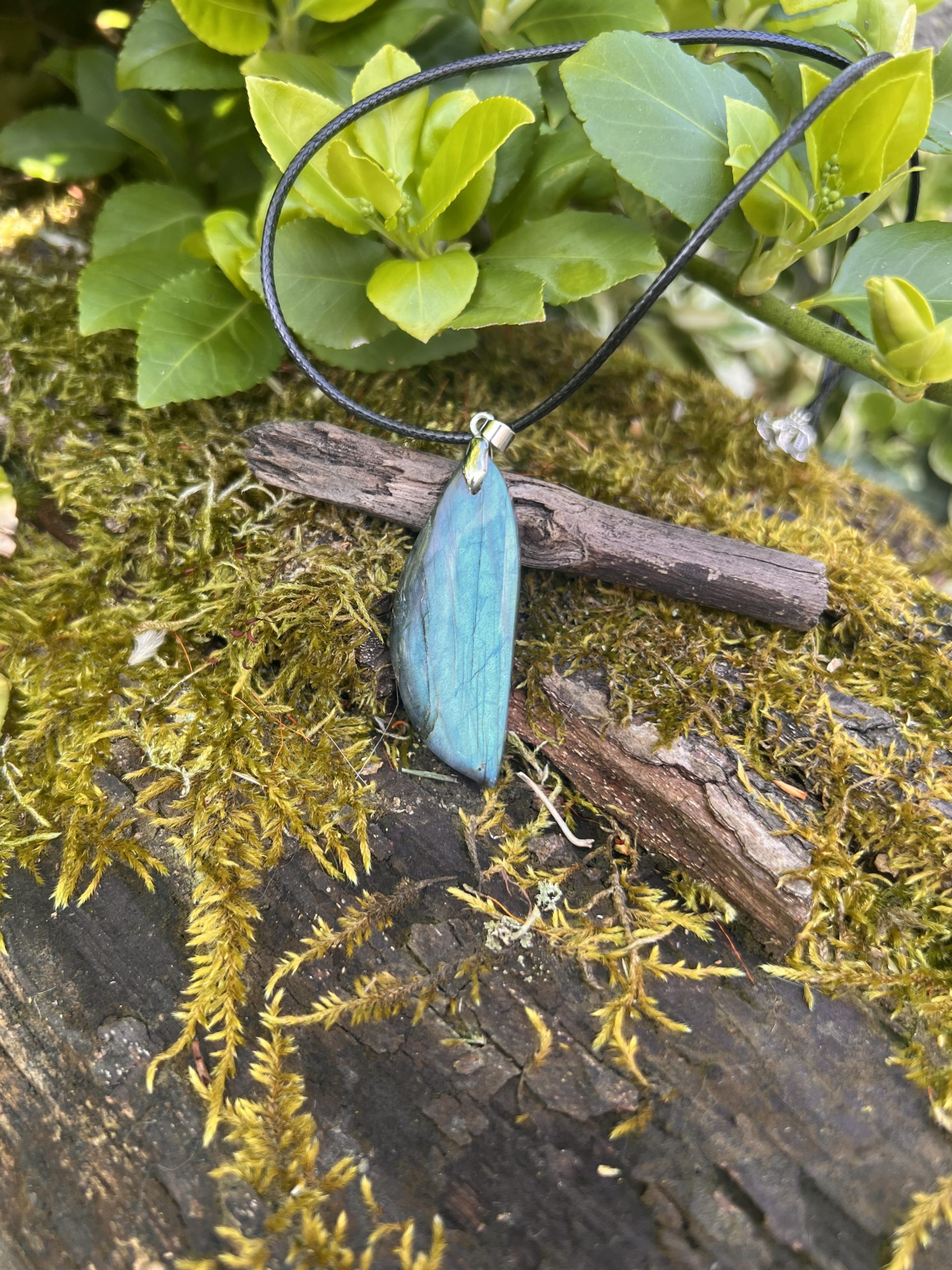 Pendentif Labradorite naturelle – Protection - intuition
