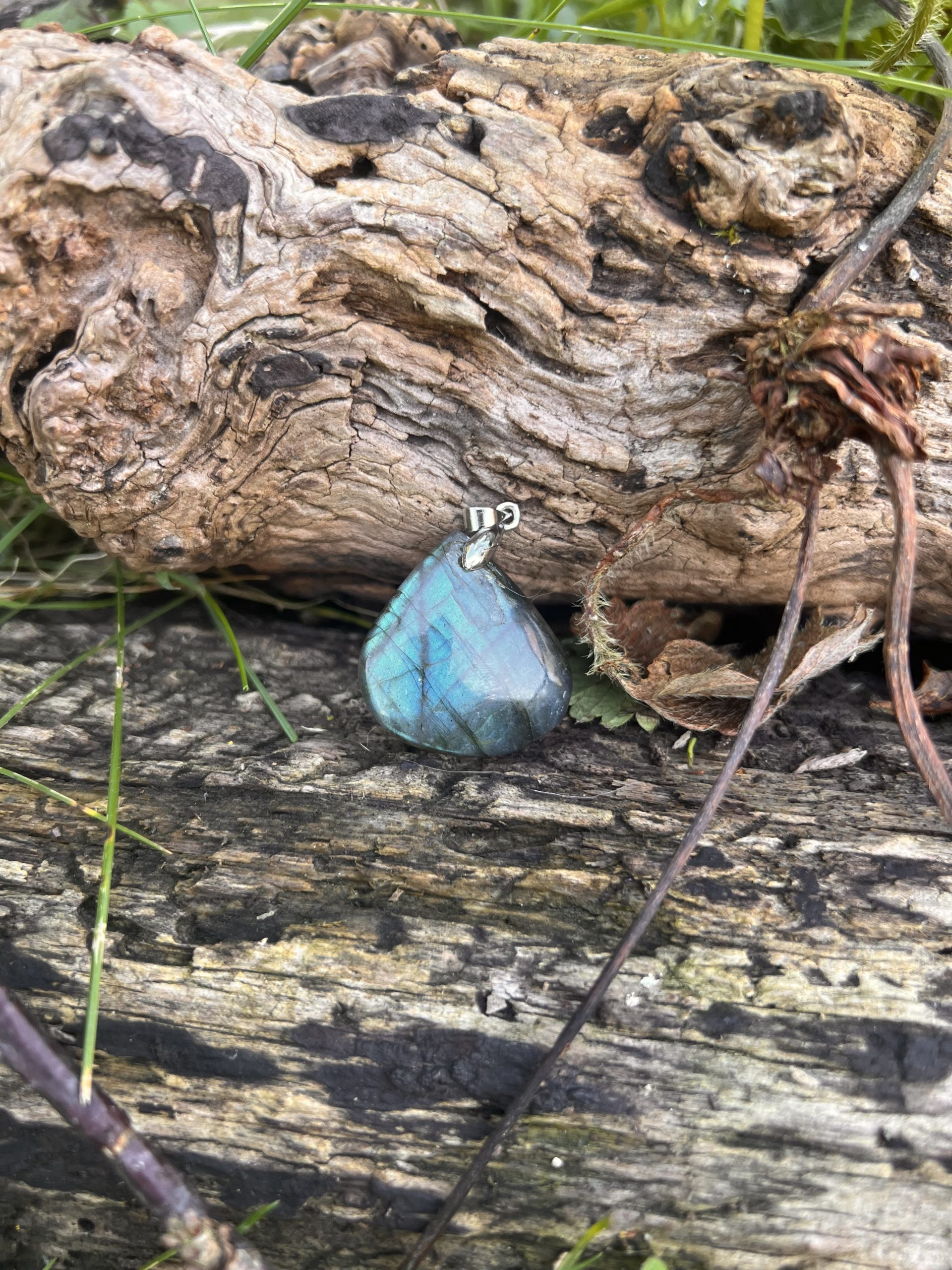 Pendentif Labradorite naturelle – Protection & intuition – Pierre unique – Image 2